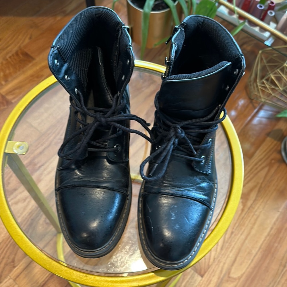 Black boots